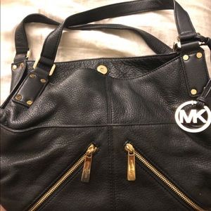 Michael kors shoulder bag